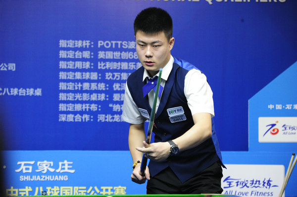 蛙泳的竞争 蛙泳的竞争