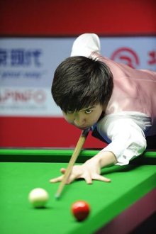 他用稳定的 他用稳定的