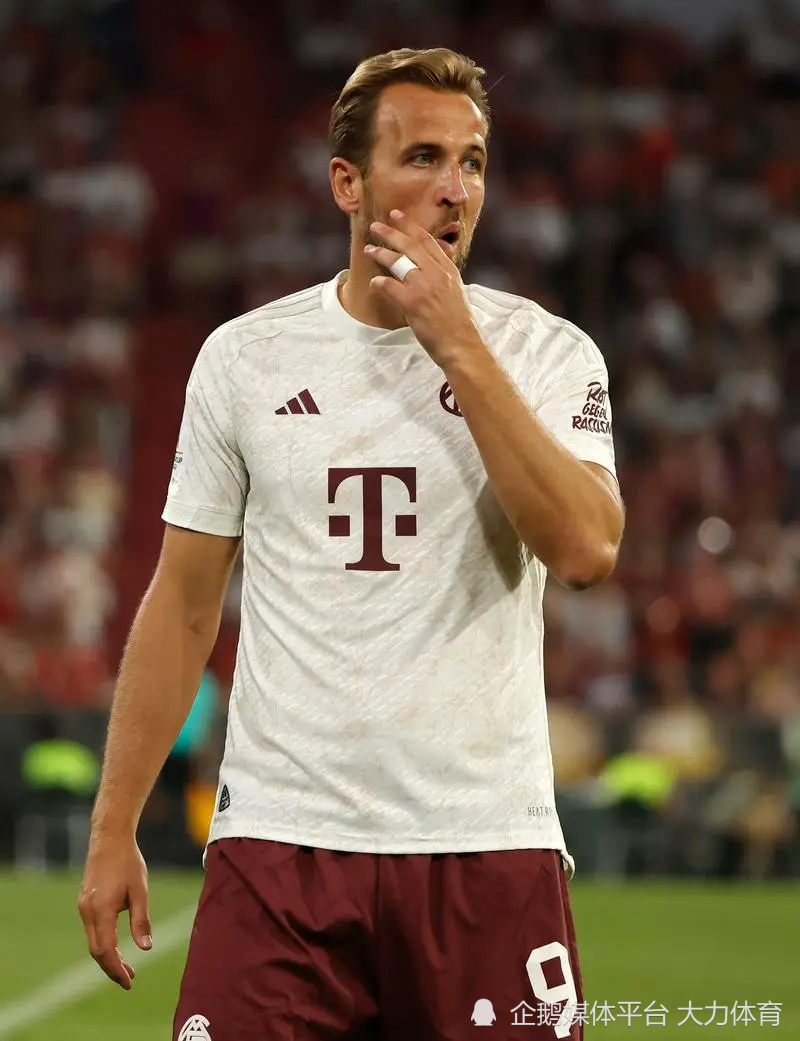 场上强硬 场上强硬