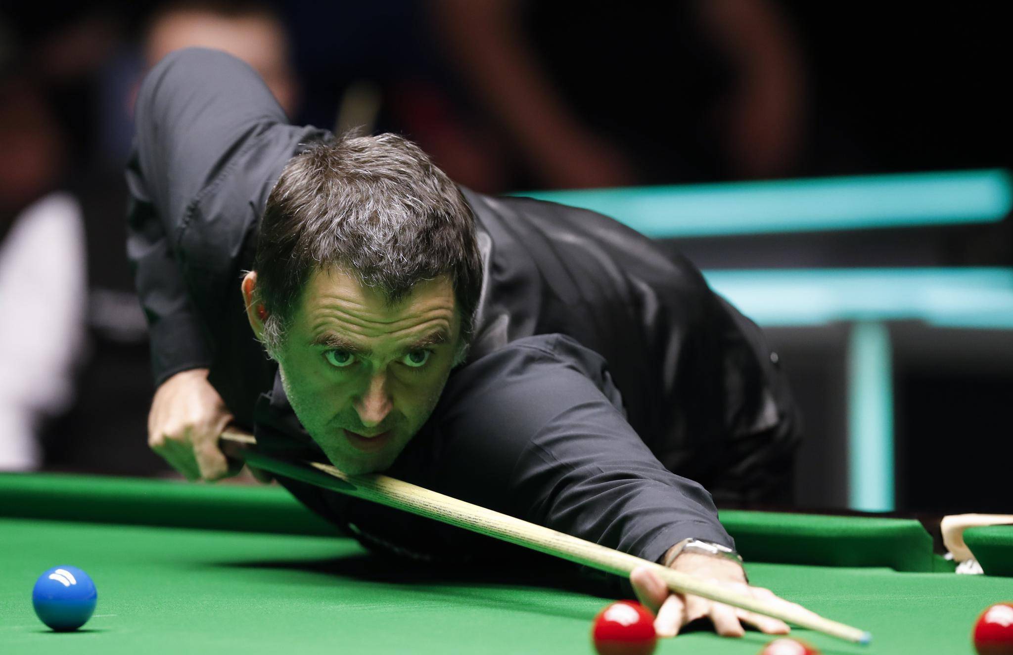 雨让草坪留 雨让草坪留