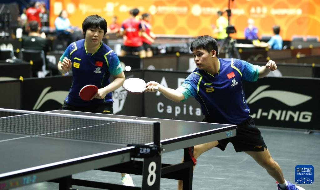 度摘得桂冠 度摘得桂冠