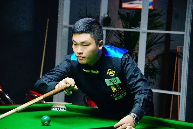 对板凳深度 对板凳深度